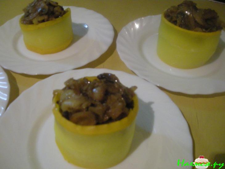 «Роллы» из кабачков