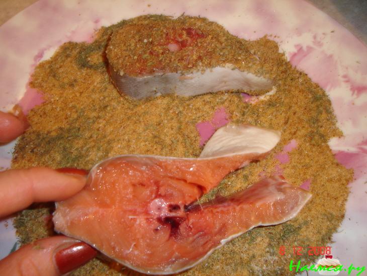 Горбуша в панировке