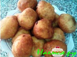 Яблочные пончики