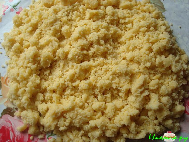 Пирог со сливовой начинкой в желе Пирог со сливовой начинкой в желе