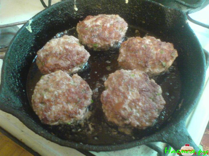 Бифштексы праздничные Бифштексы праздничные