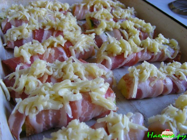 Сырные брусочки из цуккини