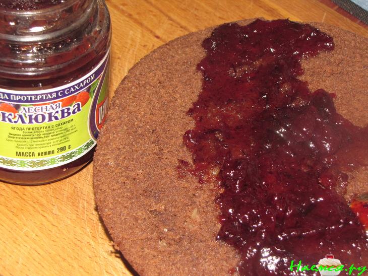 Шоколадный тортик с клюковкой, приготовленный в СВЧ Шоколадный тортик с клюковкой, приготовленный в СВЧ