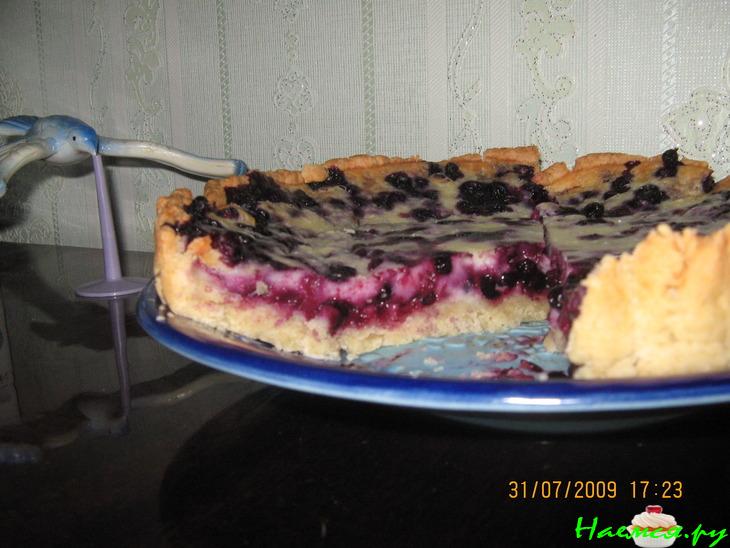 Песочный пирог с черникой