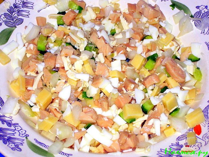 Салатик с кальмарами для души