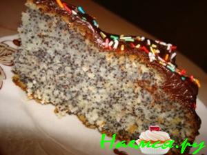 Простой маковый тортик