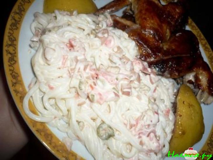 Гарнир из фунчозы с маринованными вкусностями