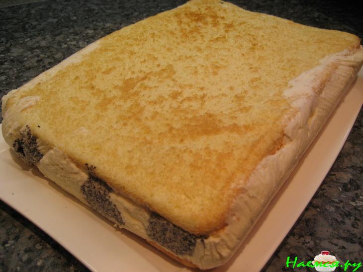 Пляцок рулетный с маком