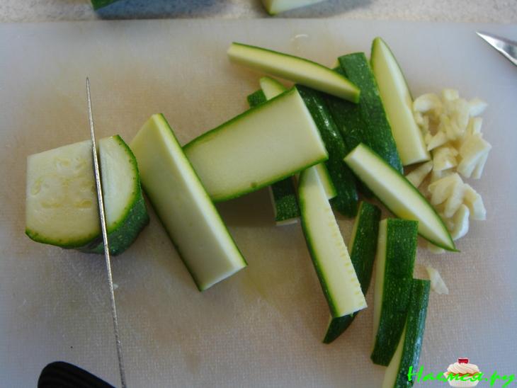 Филе дорадо, запеченное в тесте с ароматными травами