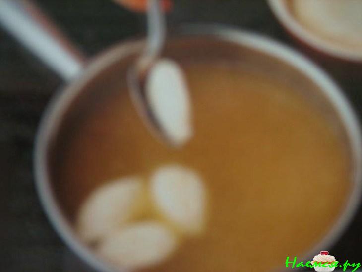 Фрикадельки из щуки с раками