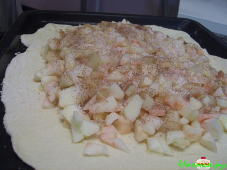 Яблочно - грушевый пирог с корицей Яблочно - грушевый пирог с корицей