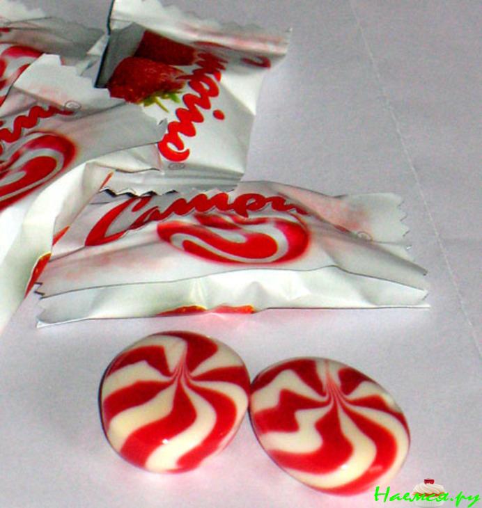 Черничные пирожные "Шербургские зонтики" Черничные пирожные "Шербургские зонтики"