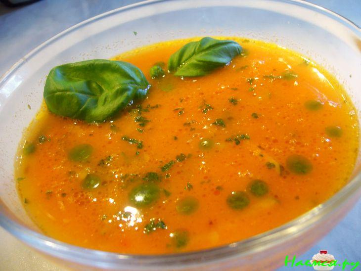 Густой томатный суп с цуккини и гречкой