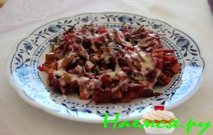 Салат из морской капусты с варёной свеклой Салат из морской капусты с варёной свеклой