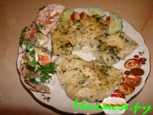 Рыбное филе в лимонно-чесночном масле