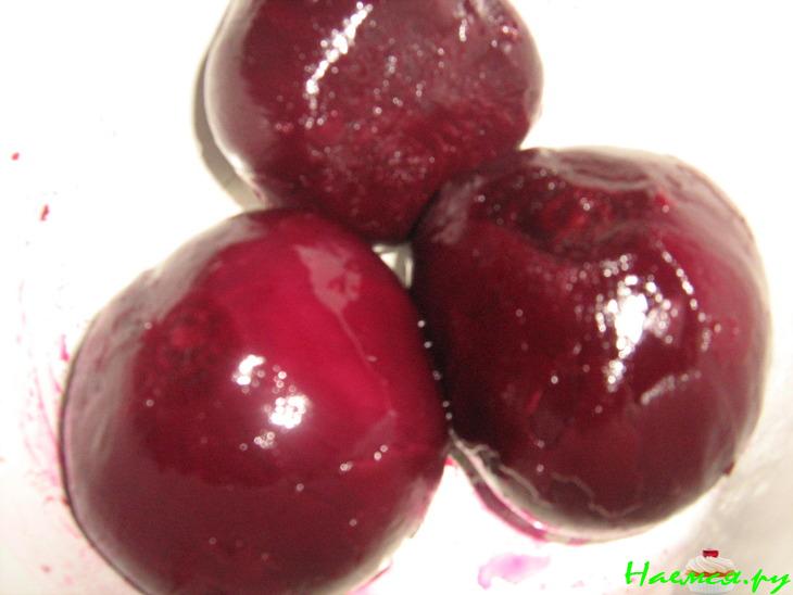 Салат из свеклы "Чёрная роза" Салат из свеклы "Чёрная роза"