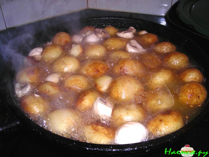 Картофель в сметане