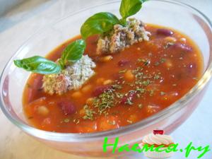 Томатный суп-пюре с фасолью а la Cilli con Carne