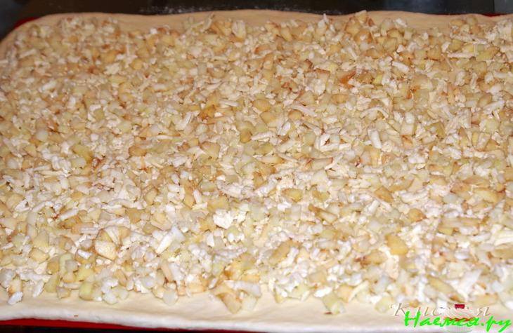 Булочки с яблочно-сырной начинкой (несладкие)