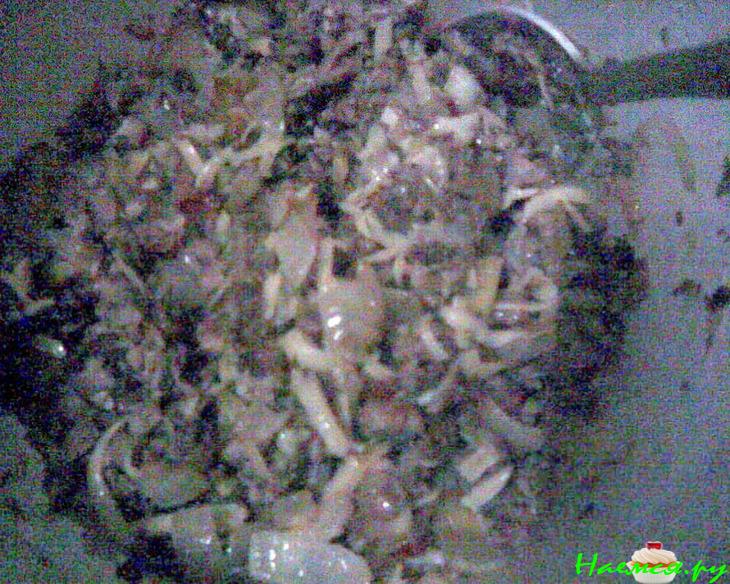 Пирог с шампиньонами и сыром