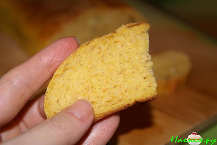 Тыквенный хлеб с овсяными хлопьями и курагой Тыквенный хлеб с овсяными хлопьями и курагой