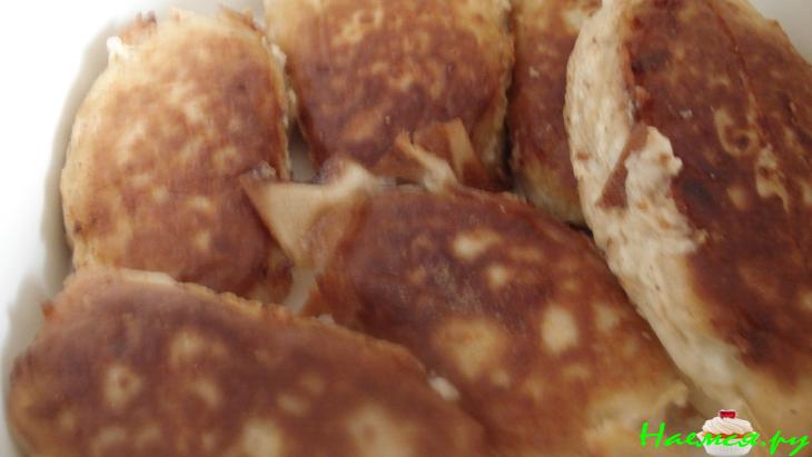 Рыбные котлетки со свежим салом