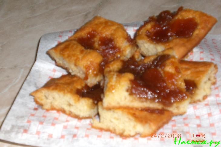 Дрожжевой пирог с вареньем Дрожжевой пирог с вареньем