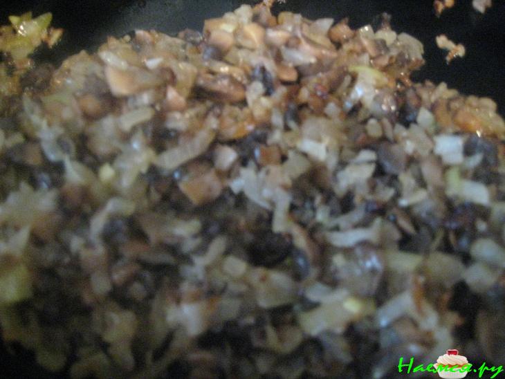 Куриные котлеты с грибами в кляре Куриные котлеты с грибами в кляре