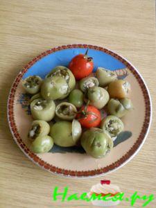 Фаршированные зеленые помидорки
