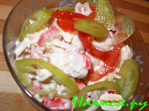 Крабовый салат с брынзой