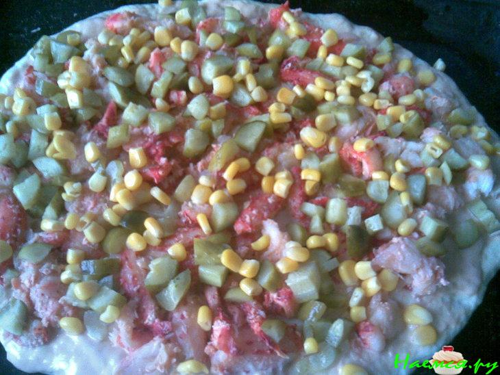 Пицца с крабами