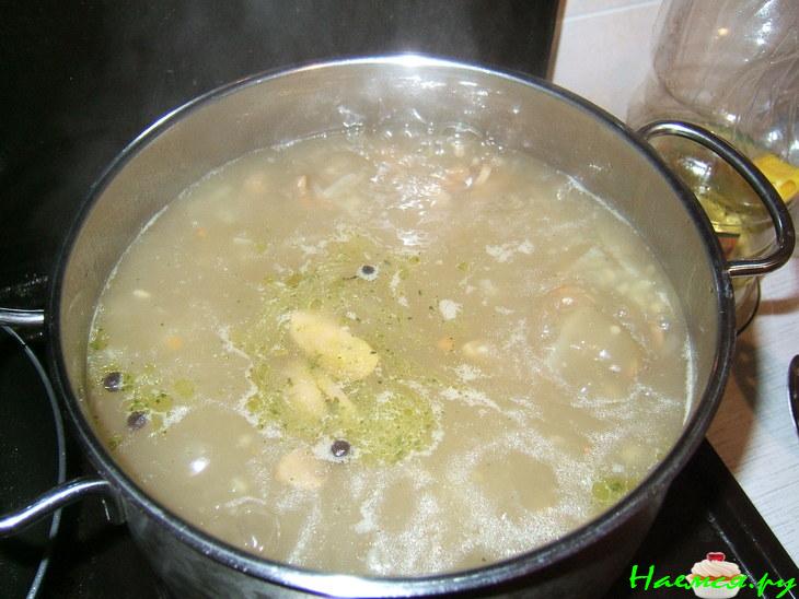 Супчик грибной с перловкой