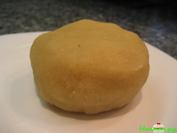 Булочки с фаршированными абрикосами