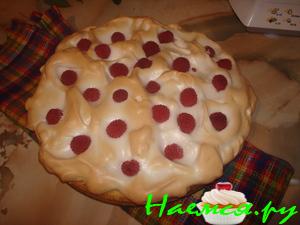 Тортик "Мятный вечер в малиновых облаках"