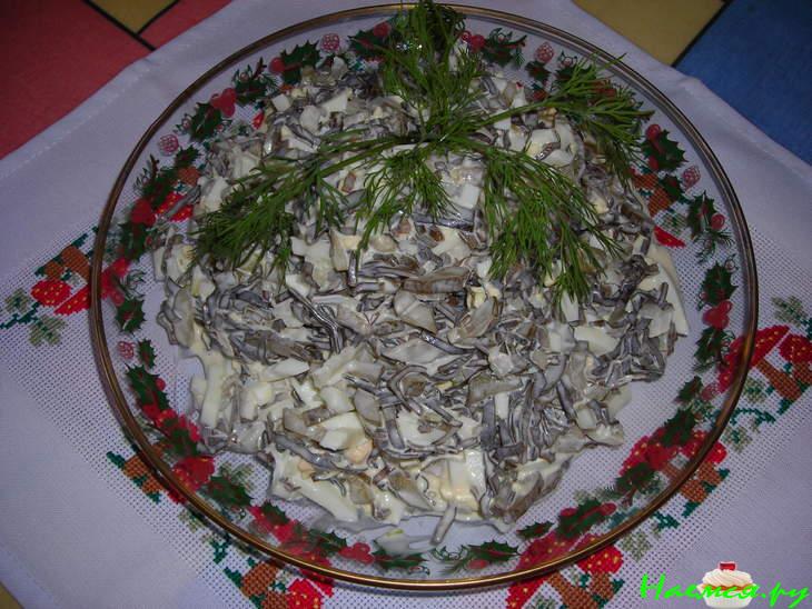 Салат из морской капусты