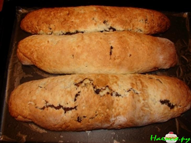 Рулет с сухофруктами и тортик из него