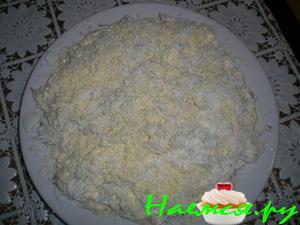 Салат рыбный с яйцом