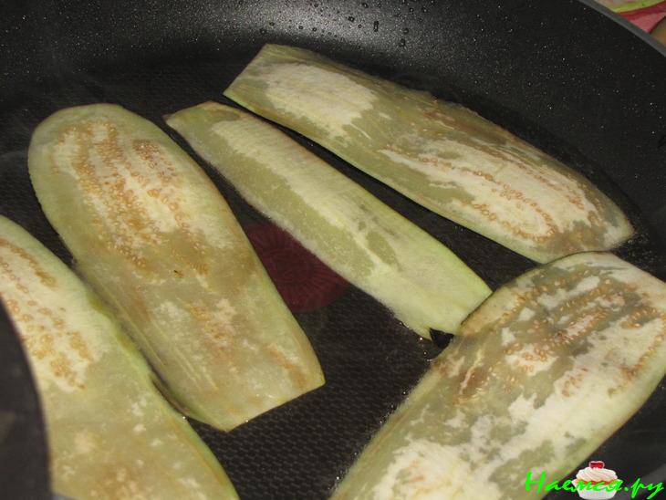 Рулетики из баклажанов и кабачков