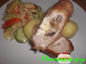 Мясной рулет с грибами и сыром Мозарелла Мясной рулет с грибами и сыром Мозарелла
