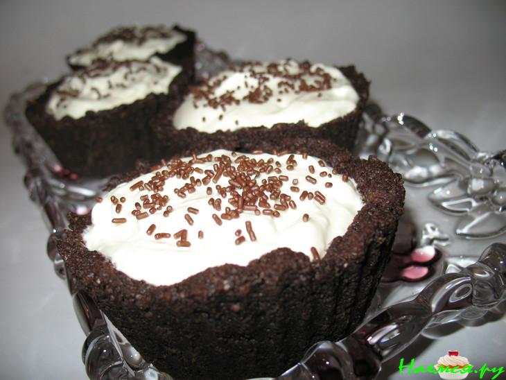 Шоколадные корзиночки-чизкейки