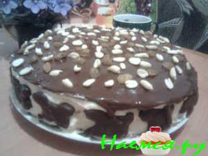 Торт "Сметанник" в шоколадной глазури