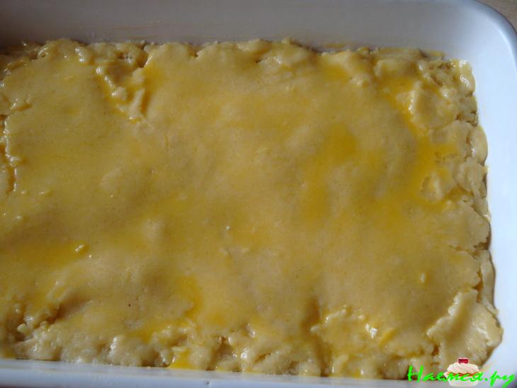 Нежный песочный пирог с творожно-яблочной начинкой Нежный песочный пирог с творожно-яблочной начинкой