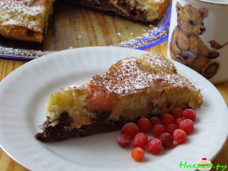 Бисквитная шарлотка