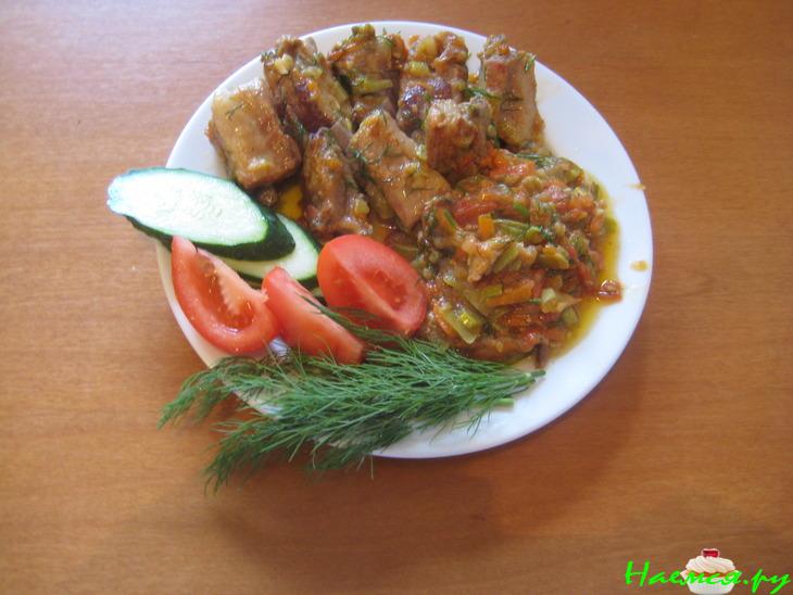 Свиные рёбрышки с кабачком