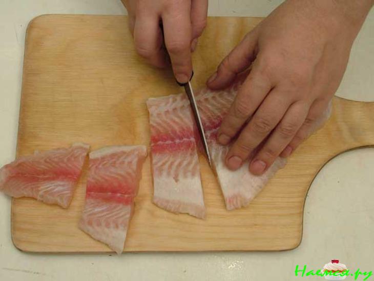 Рыба, тушенная в овощном маринаде Рыба, тушенная в овощном маринаде