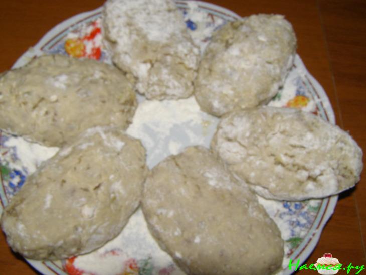 Котлетки с начинкой из сыра
