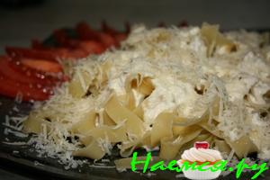 Феттучини с классическим соусом Альфредо