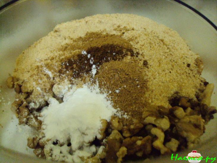 Греческий ореховый пирог (Karidopita)