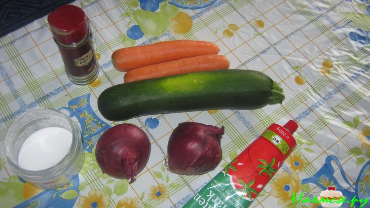 Тефтельки в овощном соусе