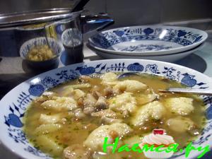 Суп с дождевиками и галушками